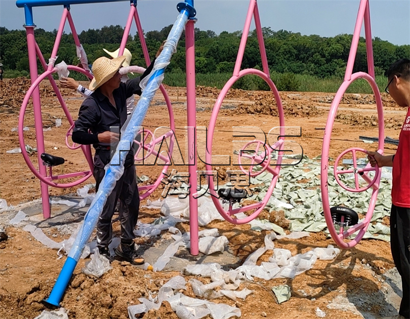 湖北武漢無動(dòng)力樂園施工現(xiàn)場(chǎng)